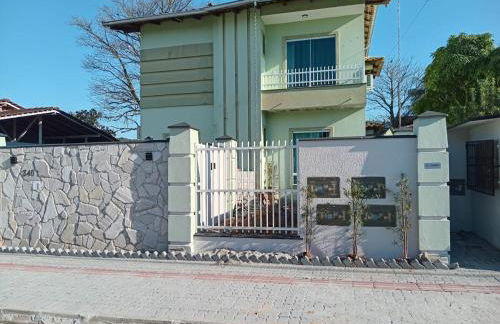 Iririu 01 · Ap térreo a 2 km - Hospital Regional Hans Dieter - Photo 52