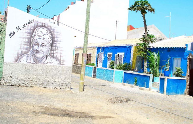 Tour of Santa Maria - Photo 1