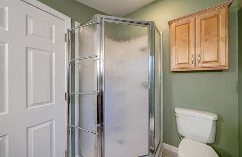 Modern Cabin w/Hot Tub & Fire Pit! - Foto 20