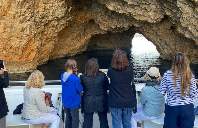 Giro in barca nel golfo di Rosas e alle isole Medas - Foto 2