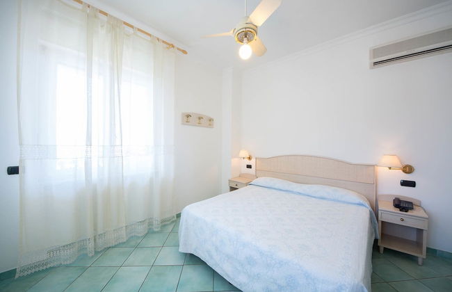 La Residenza Aparthotel - Photo 8