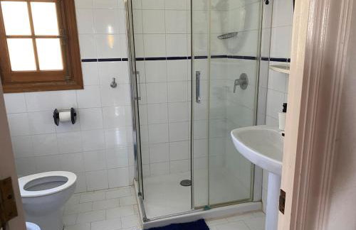 Menorca Large Family Villa Sleeps 12 - Photo 5