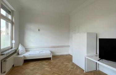 Schicke Monteurunterkunft in Mendig mit drei Wohneinheiten - Foto 50