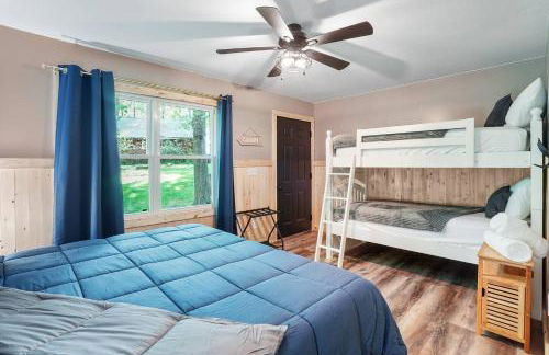 Game RoomHot Tub4mi to Rock HouseGives Back! - Foto 34