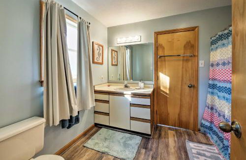 Bright Southern Shores Family Home Less Than 1 Mi to Beach - Foto 16