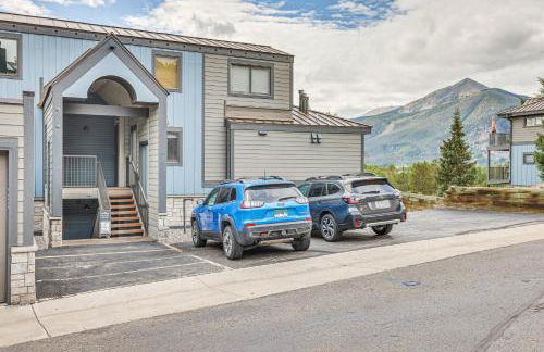 Patio and Dillon Reservoir Views Chic Frisco Condo! - Foto 25