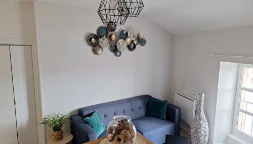 Appartement cosy centre Issoire-Superbe vue Sancy et Livradois-Forez-WiFi - Foto 5