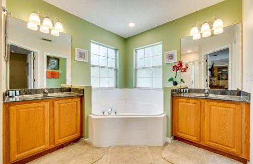 Spacious Kissimmee Family Home with Game Room and Pool - Foto 27