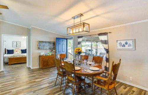 Hot Tub and Dock Lakefront Mabank Home - Foto 4