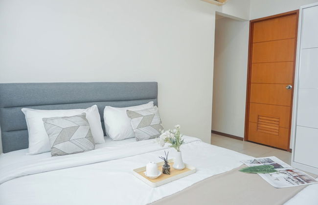Simple And Comfort Design 2Br Apartment At Marbella Kemang Residence - Foto 3
