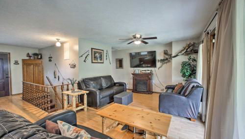 Waterfront Home with Fire Pit on Table Rock Lake - Foto 3