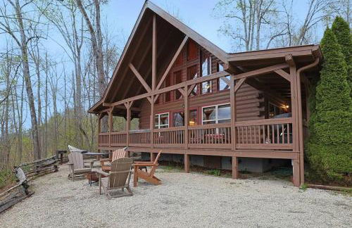 Red Roof-Cozy Cabin with Great Views, Hot Tub and near Bryson City - Foto 50