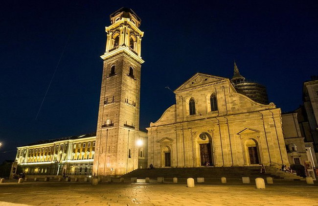 Torino Noir: tour a piedi nel lato oscuro del Quadrilatero Romano - Foto 1