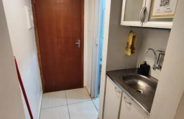 Loft 208 Ar Cond Wi-fi com Box TV filmes e séries - Foto 9