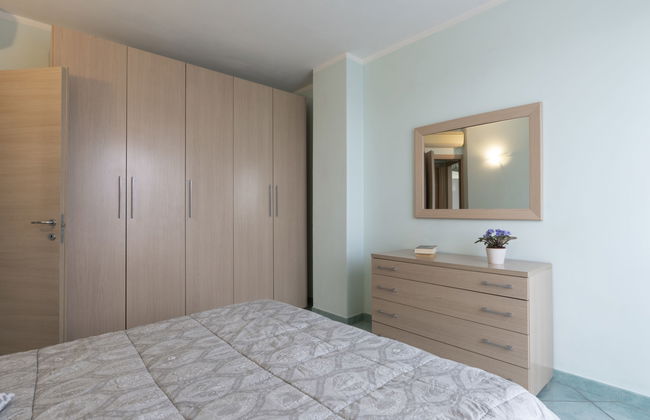 3 bedroom House in Cipressa with garden and terrace - Photo 14