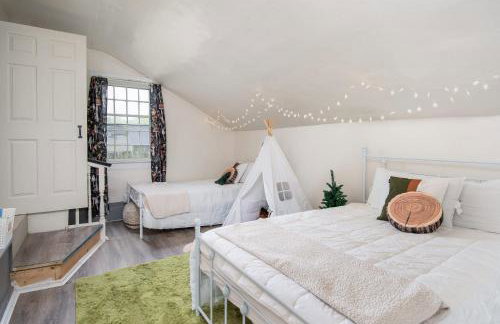 Game Room 10 Min to Trails - Foto 44