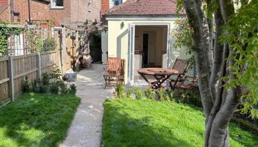 Beautiful, cosy, comfortable Marden! - Foto 5, Garden