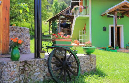 Apartments for families with children Perusic (Velebit) - 17540 - Foto 6