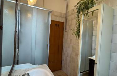 Bologna Fiera - Train Station Apartment - Free parking - Foto 17