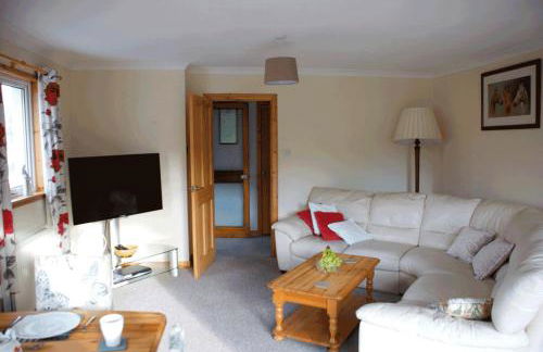 3 Bed Bungalow - Sleeps 6 - Pet Friendly - Parking - Foto 15