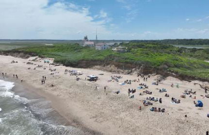 Great Home with Game Space Close to Baech - Foto 31