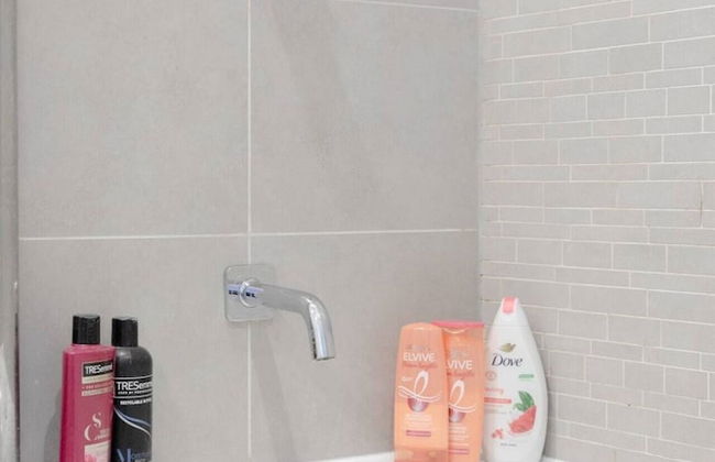 Vibrant 1BD Flat w/ Private Balcony, Camberwell! - Foto 13