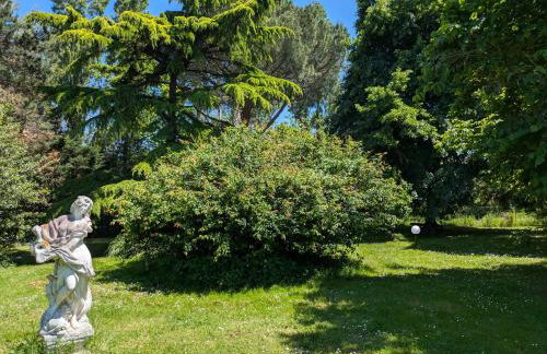 Ferme Pédagogique Bordeneuve - Foto 9