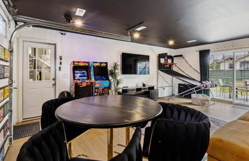 Charming 3-Bedroom - Hot Tub & Game Room - Foto 18