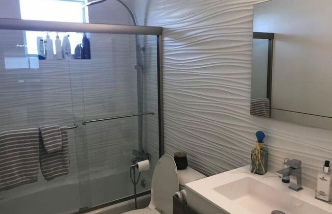 Beautiful Canal Front Home With Above Ground Pool, Dock And Fish Cleaning Station 4 Bedroom Home by RedAwning - Photo 15