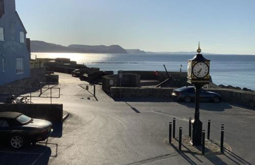 Church Cottage, Charmouth - Photo 40