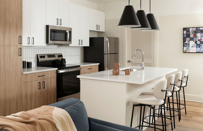 Mint House Nashville - Marathon Village - Photo 19