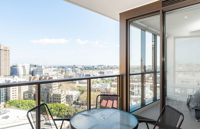 New 2 Bedroom Darling Harbor Apartment - Photo 1