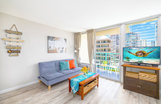 Cozy Studios at Aloha Surf Close to Waikiki Beach - Photo 41