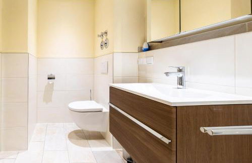 Ferienwohnpark Immenstaad am Bodensee Zwei-Zimmer-Apartment 51 05 - Foto 7