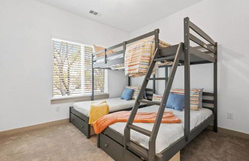 Arlington Retreat - Photo 23