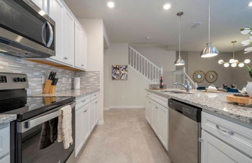 Brand New! Windsor Island 5BR Cozy Home Wpool/spa - Foto 51