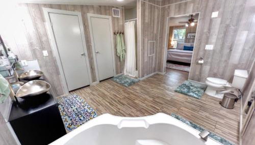 Charming Riverfront Home - Casa Topo @ SparrowBend - Photo 5