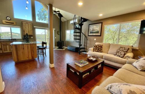 Foothill Wine Country Gem - Photo 42