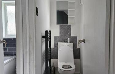 Bridgepay Modern 4 bedroom House in Cumbria - Whitehaven - Free Parking - Foto 28