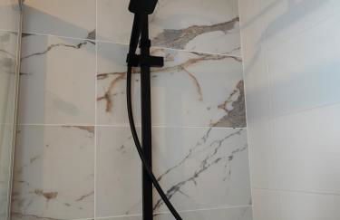 LA SUITE appartement pleine vue mer - Photo 20