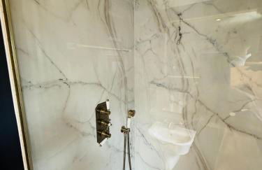 Charming Cottage in heart of town - Foto 11