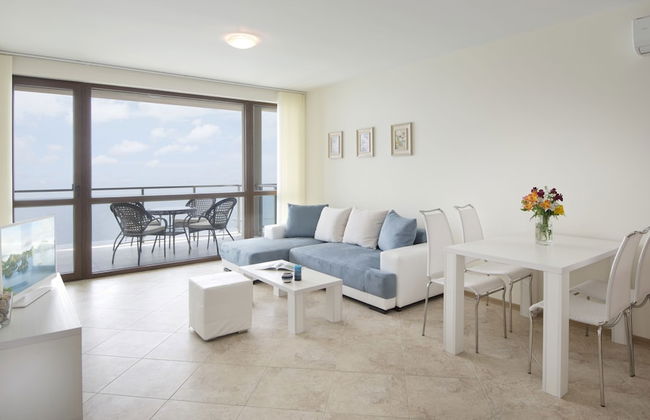 Calithea Complex - Photo 32