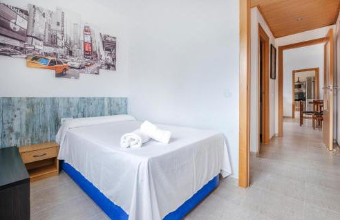 Cozy Home In Calafell With Wifi - Photo 5