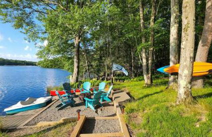 Lakefront Hot Tub Canoes Game Room Wood FP - Foto 20