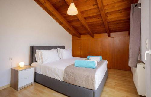 Villa Konstantinos Hilltop Vineyard Escape - Photo 9