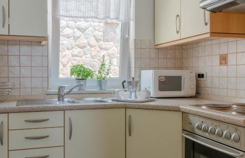 Seaside Apartment Barić Draga - Photo 16