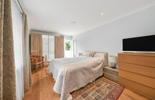 Spacious 2BR Flat with Private South Facing Terrace in West London - Foto 15