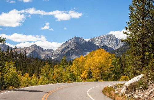 Plush Mammoth Condo w Balcony Views - Foto 28