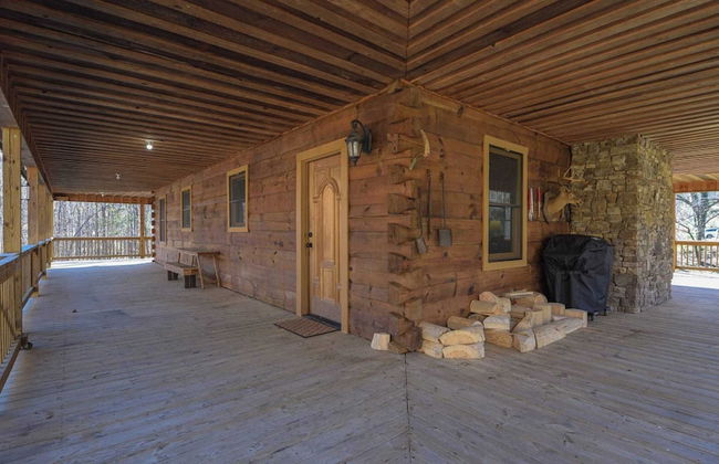 Deer Haven by Avantstay Cabin w/ Pond, Waterfall - Photo 24