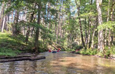 Biały domek nad stawem - Foto 17